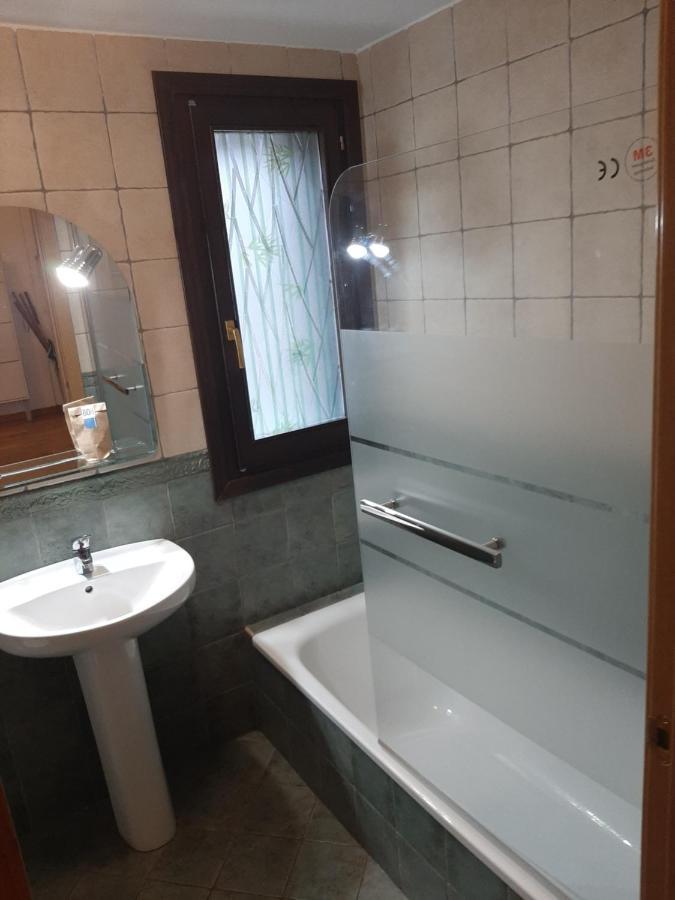 L'Artiga Apartment Sesue Bagian luar foto