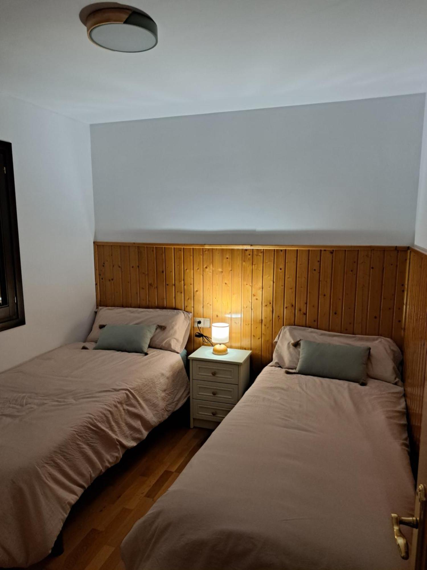 L'Artiga Apartment Sesue Bagian luar foto